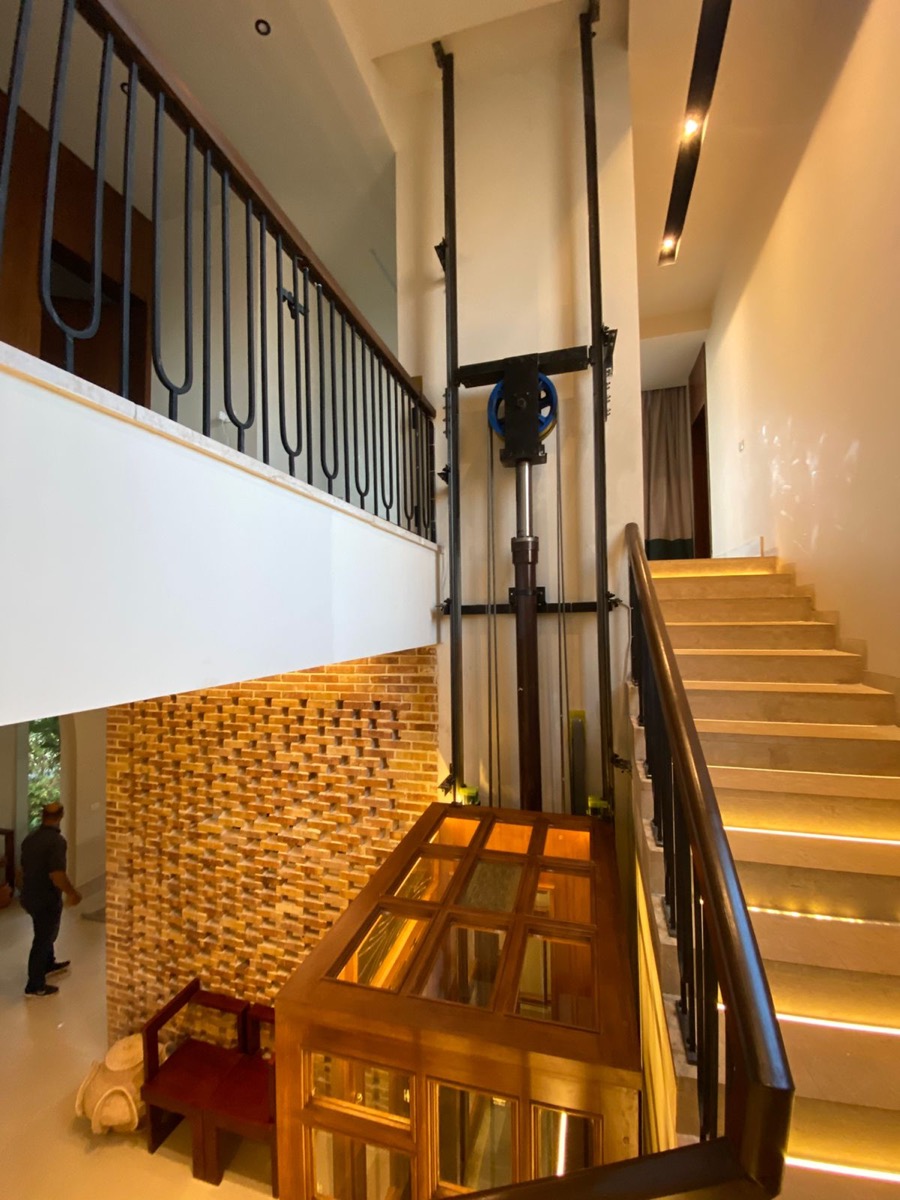 Sigma elevator project — Dr. Farid Souryal Villa in Sidi Beshr